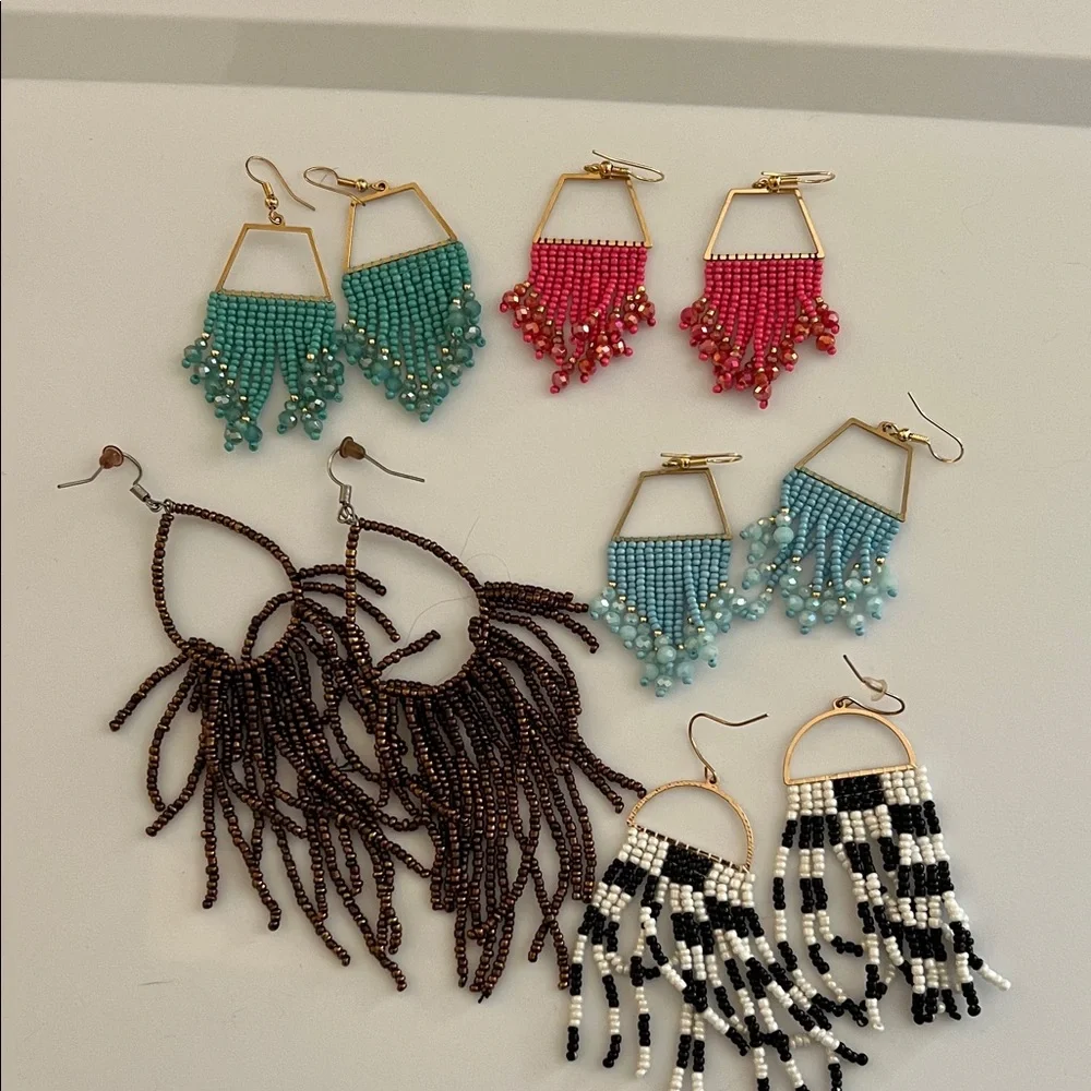 Source Unknown Multicolor Beaded Earrings Collection - Picture 1 of 1